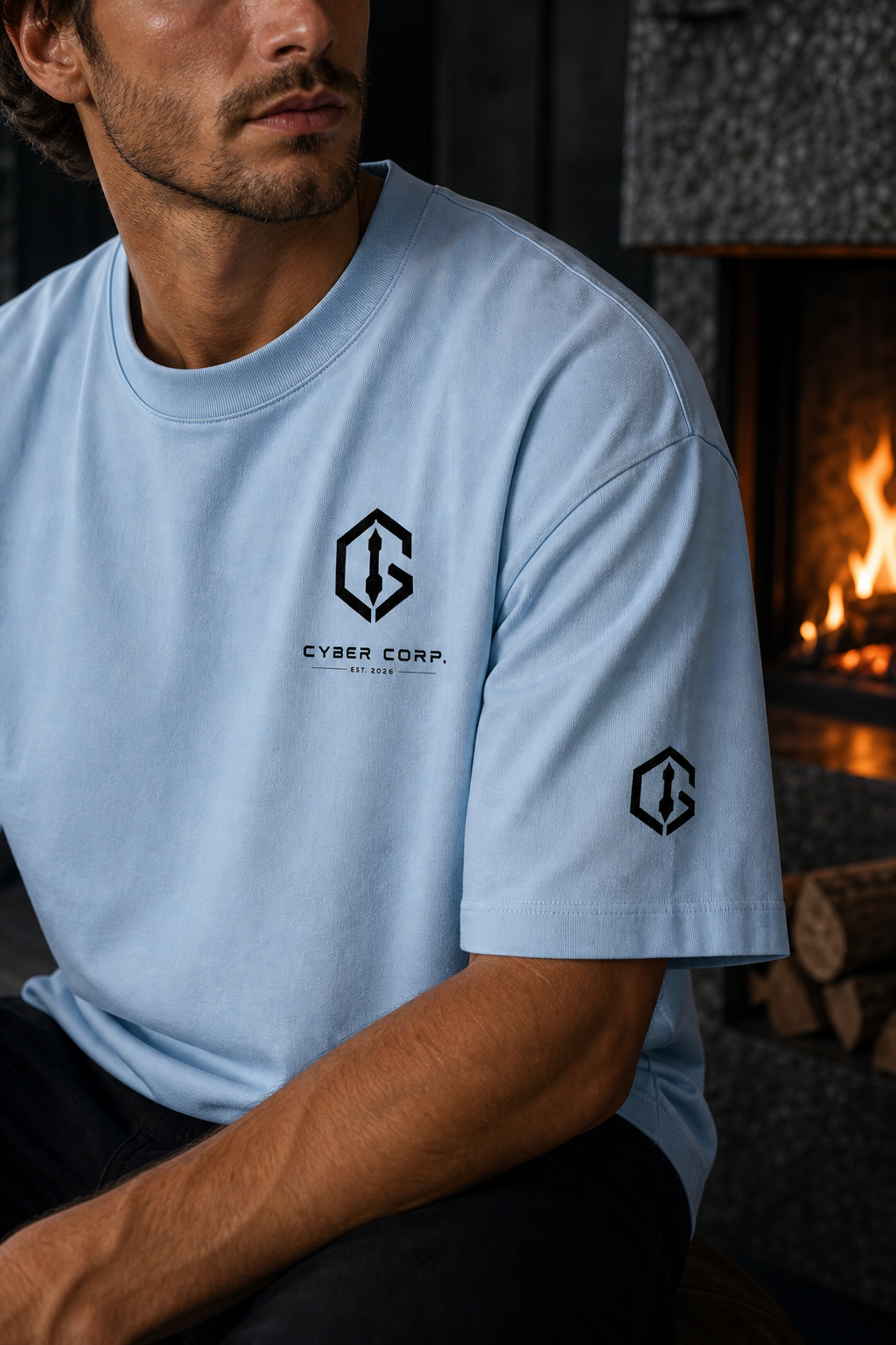 Détail poitrine et manche du t-shirt Silent Horizon Ciel