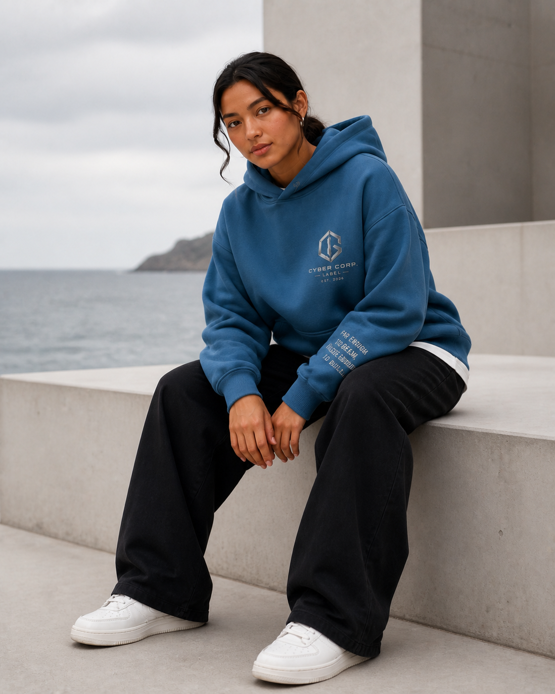 Silent Horizon Sweat Adriatic Blue