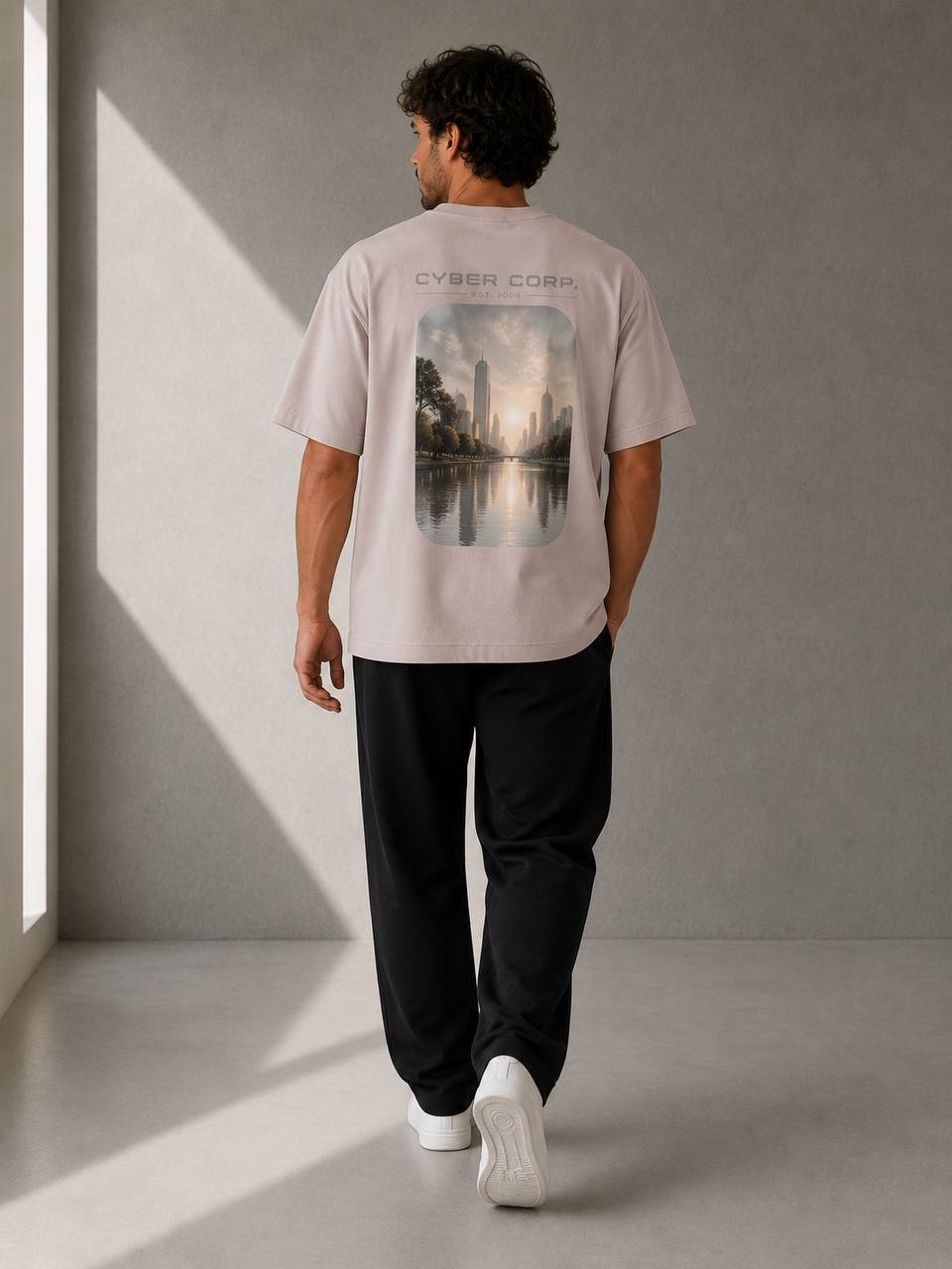 Vue complète du dos du t-shirt Silent District Sable